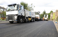 Tarmac’s recycled rubber asphalt used for the first time in West Yorkshire.